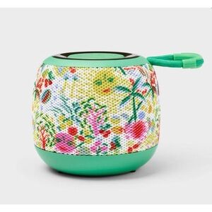 Roller Rabbit X Target BlueTooth
Vacation LED Speaker IPX5
Water Resistant New